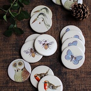 BUTTONS & BEADS