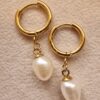 My Pearl Pair of Pearl Stitch Marker Earrings – Gold (White Pearl)
