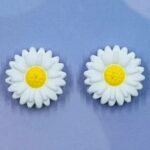 White Daisy